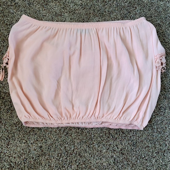 🎀 Brand New Elastic Tassel Tube Top {PROMO ITEM} - Picture 6 of 8